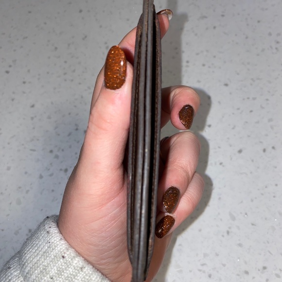 Louis Vuitton Card Holder - Picture 6 of 9